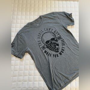 Gray Graphic Men's Tee/T-Shirt - Live Free